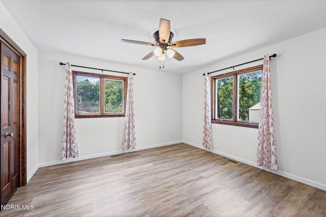 3665 Starr Avenue, Oregon, OH 43616