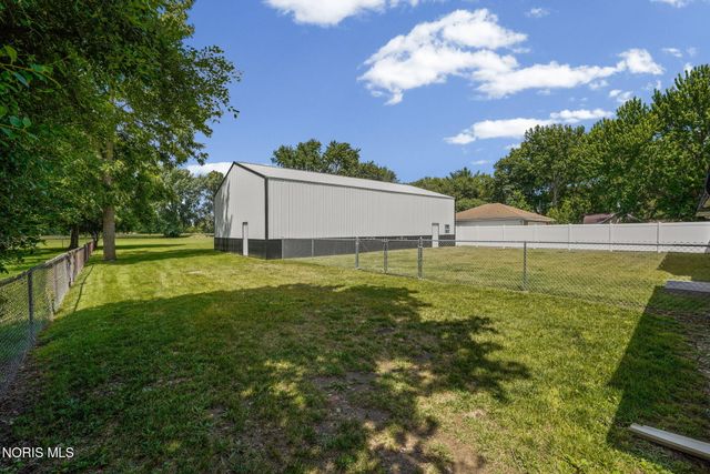 3665 Starr Avenue, Oregon, OH 43616