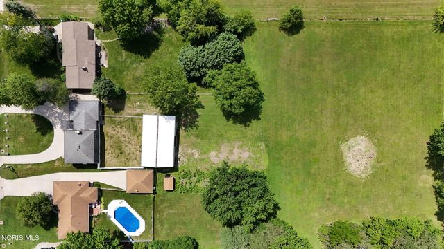 3665 Starr Avenue, Oregon, OH 43616