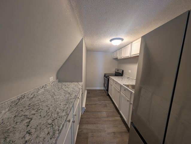 611 24th Unit 2 Avenue N, Minneapolis, MN 55411