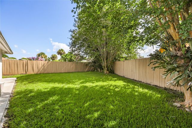 10539 WOODWAY DRIVE, Orlando, FL 32837