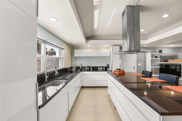 10539 WOODWAY DRIVE, Orlando, FL 32837