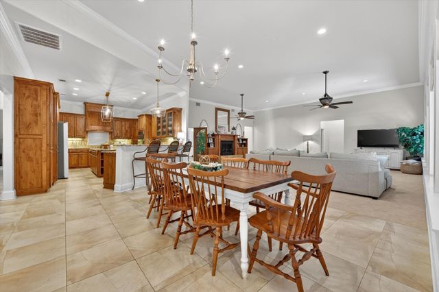 507 N State Street, Decatur, TX 76234