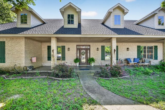 507 N State Street, Decatur, TX 76234