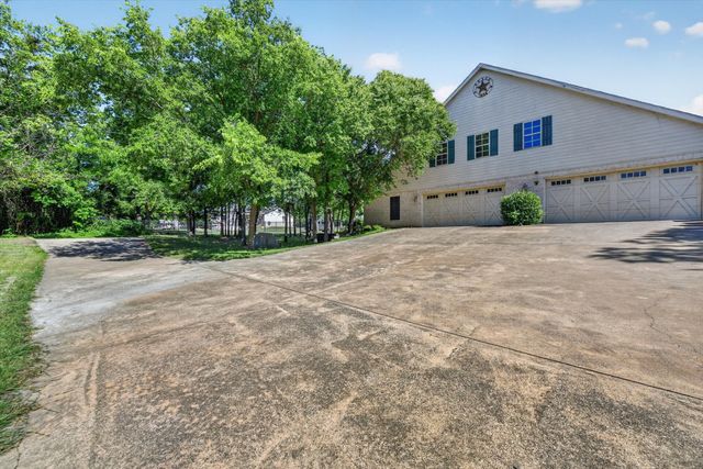 507 N State Street, Decatur, TX 76234