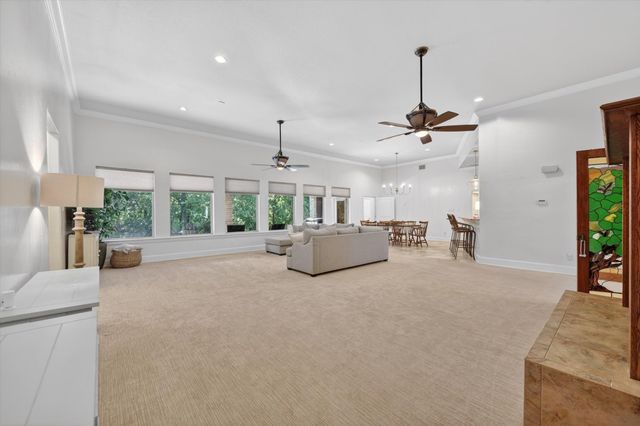 507 N State Street, Decatur, TX 76234