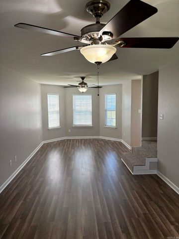 106 Tamarack Court, Beebe, AR 72012