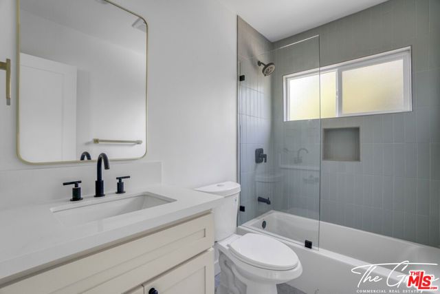 599 Sunset 11, Los Angeles, CA 90291