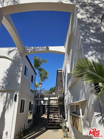 599 Sunset 11, Los Angeles, CA 90291