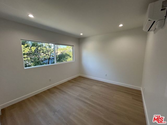 599 Sunset 11, Los Angeles, CA 90291