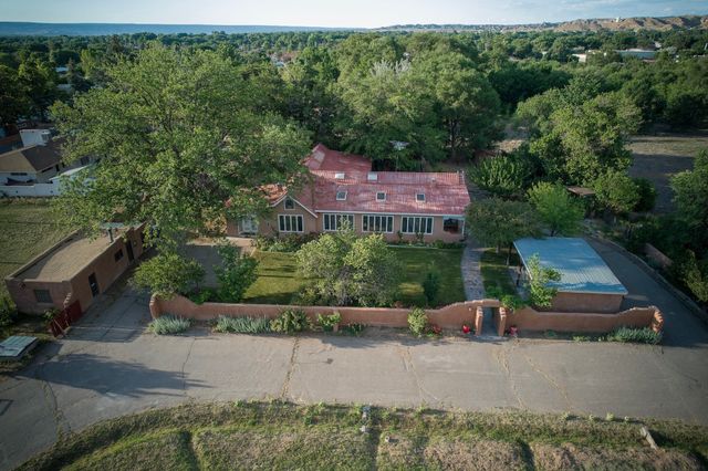 1113 NM 76, Santa Cruz, NM 87567