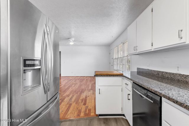 1708 N Poplar Street, Aberdeen, NC 28315