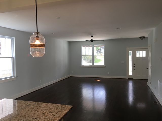 514B Eastboro Dr, Nashville, TN 37209