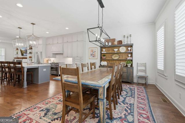 575 Woods Walk, Alpharetta, GA 30009