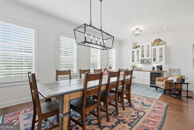 575 Woods Walk, Alpharetta, GA 30009