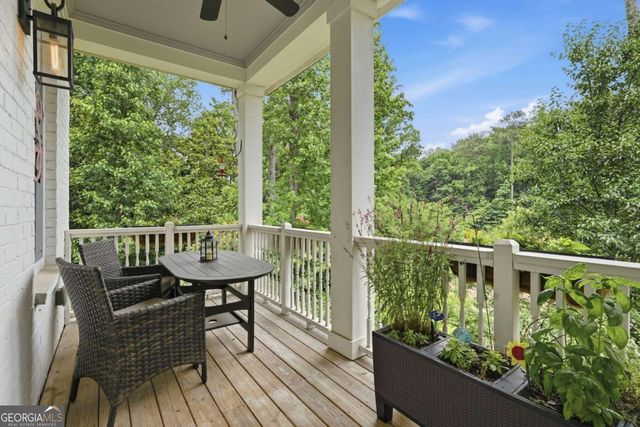 575 Woods Walk, Alpharetta, GA 30009
