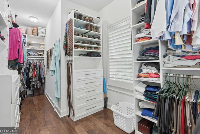 575 Woods Walk, Alpharetta, GA 30009