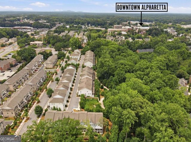 575 Woods Walk, Alpharetta, GA 30009