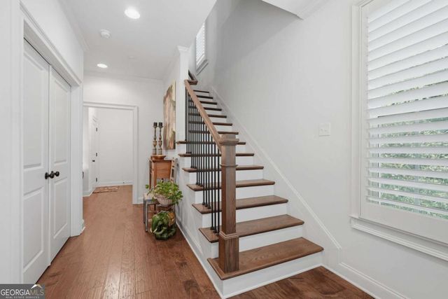575 Woods Walk, Alpharetta, GA 30009