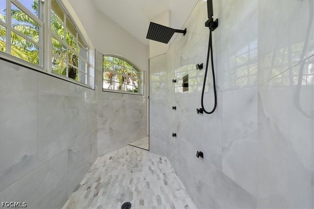 12800 Treeline CT, North Fort Myers, FL 33903
