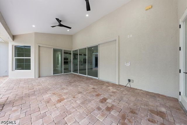 12800 Treeline CT, North Fort Myers, FL 33903