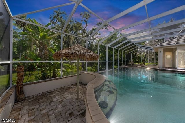 12800 Treeline CT, North Fort Myers, FL 33903