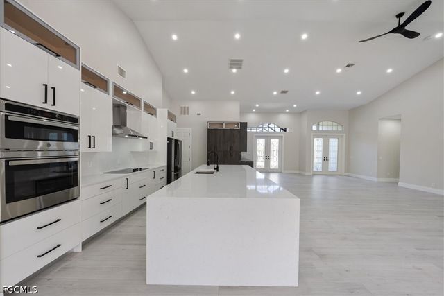 12800 Treeline CT, North Fort Myers, FL 33903