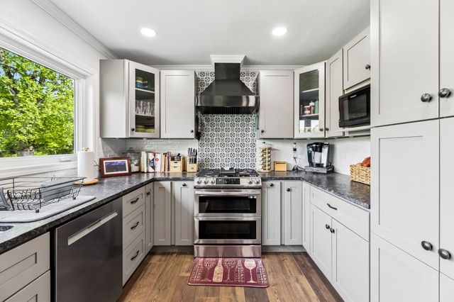 2931 Gold Point Circle S, Hixson, TN 37343