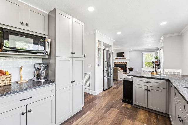 2931 Gold Point Circle S, Hixson, TN 37343