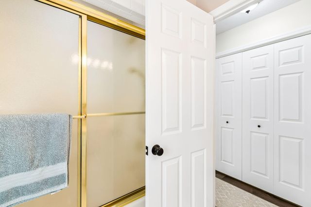 2931 Gold Point Circle S, Hixson, TN 37343