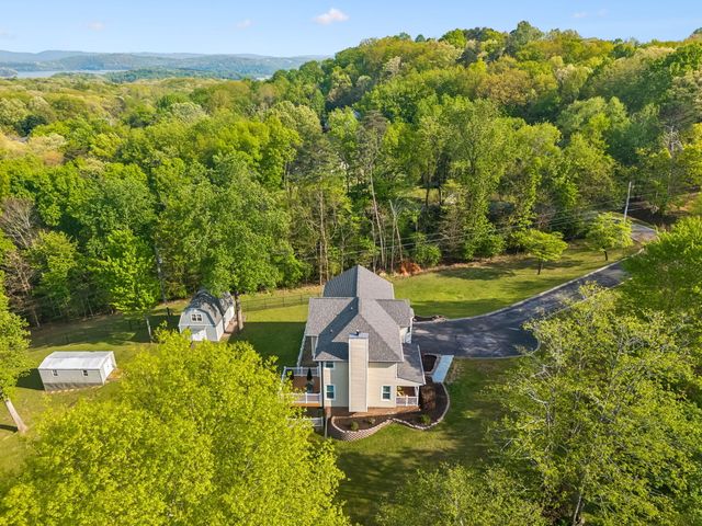 2931 Gold Point Circle S, Hixson, TN 37343