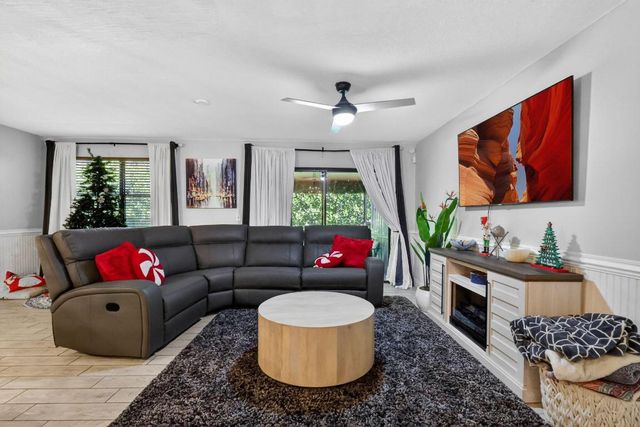 12228 Sag Harbor Court 2, Wellington, FL 33414