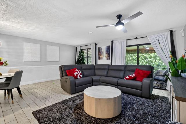 12228 Sag Harbor Court 2, Wellington, FL 33414