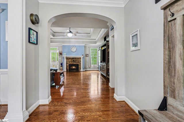 1074 Penland Road, Laurens, SC 29360