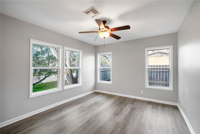 511 Ohio Ave, Corpus Christi, TX 78404