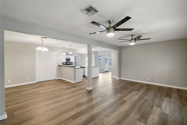 511 Ohio Ave, Corpus Christi, TX 78404