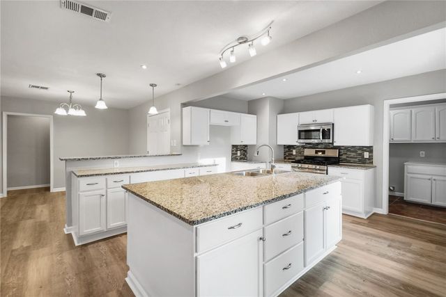 511 Ohio Ave, Corpus Christi, TX 78404