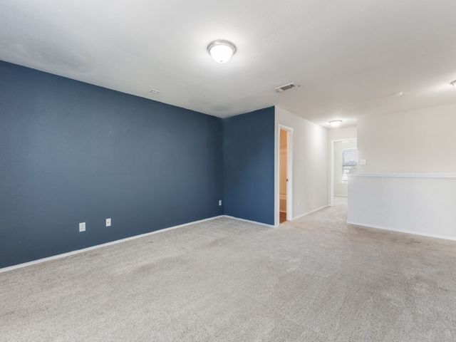 2038 Stagecoach Trail, Heartland, TX 75126