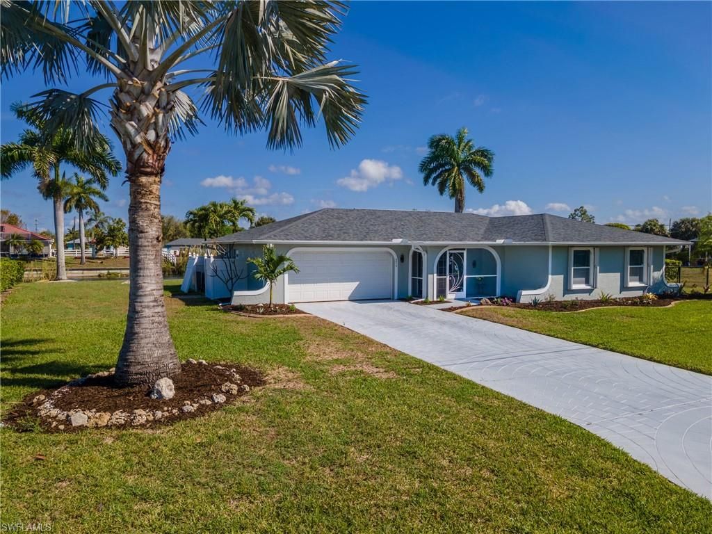 2213 NE 4th ST, CAPE CORAL, FL 33909 — exterior
