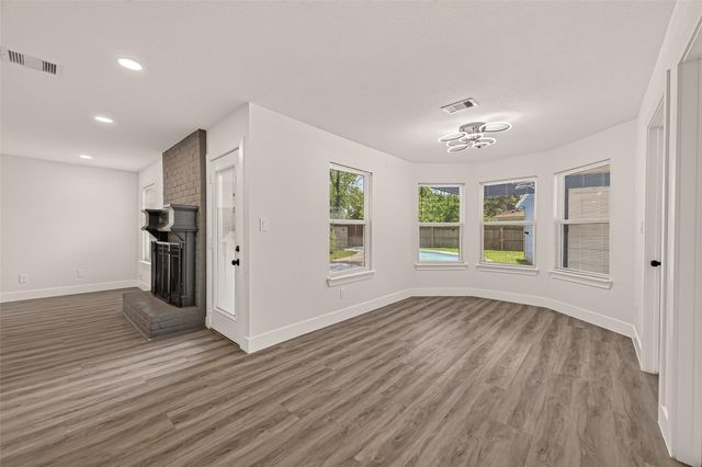 10011 Pine Pass Drive, Houston, TX 77070