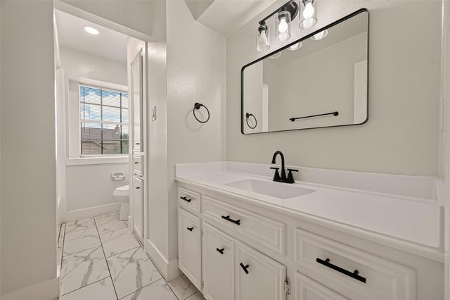 10011 Pine Pass Drive, Houston, TX 77070