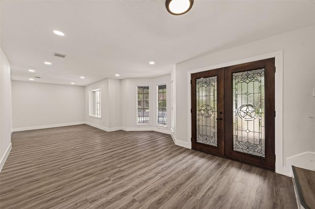 10011 Pine Pass Drive, Houston, TX 77070