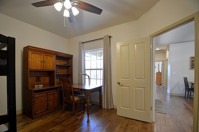 215 Canyon Creek Lane, Kerrville, TX 78028