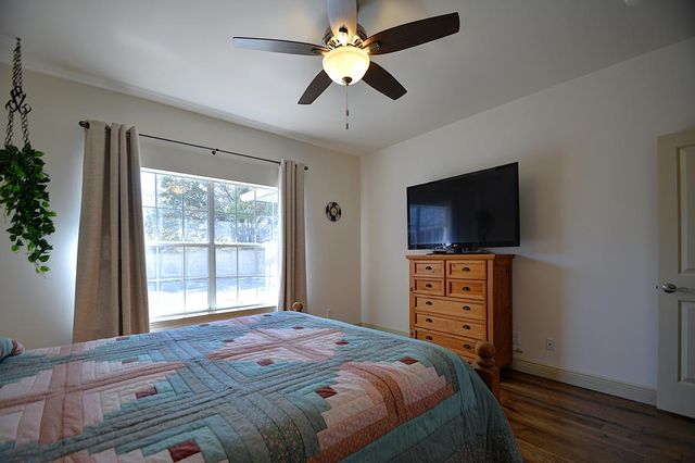 215 Canyon Creek Lane, Kerrville, TX 78028