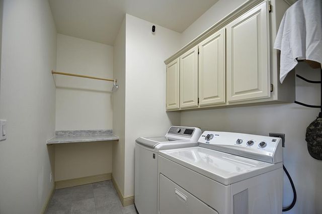 215 Canyon Creek Lane, Kerrville, TX 78028