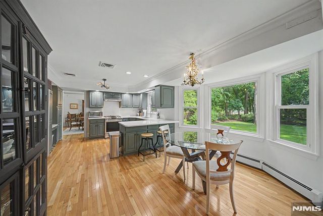 10 Marcotte Lane, Tenafly, NJ 07670