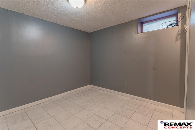 1321 W S Street, Lincoln, NE 68508