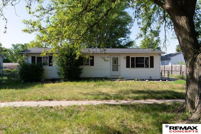 1321 W S Street, Lincoln, NE 68508
