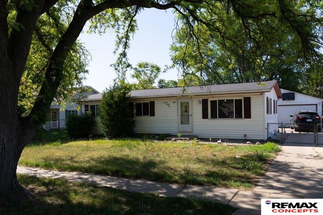 1321 W S Street, Lincoln, NE 68508