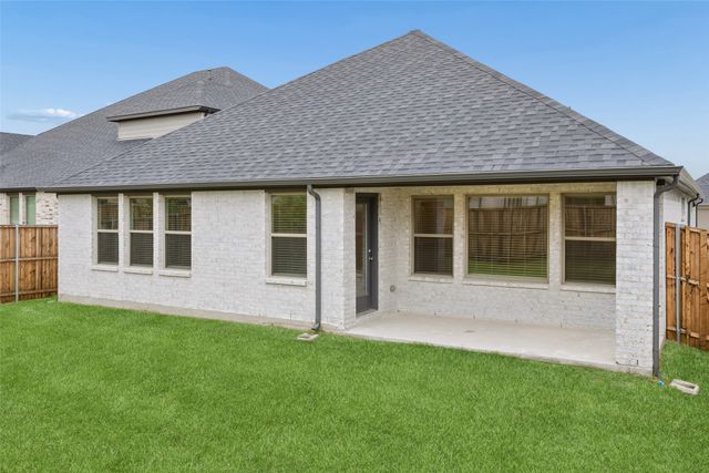 361 Silver Springs Lane, Lavon, TX 75166